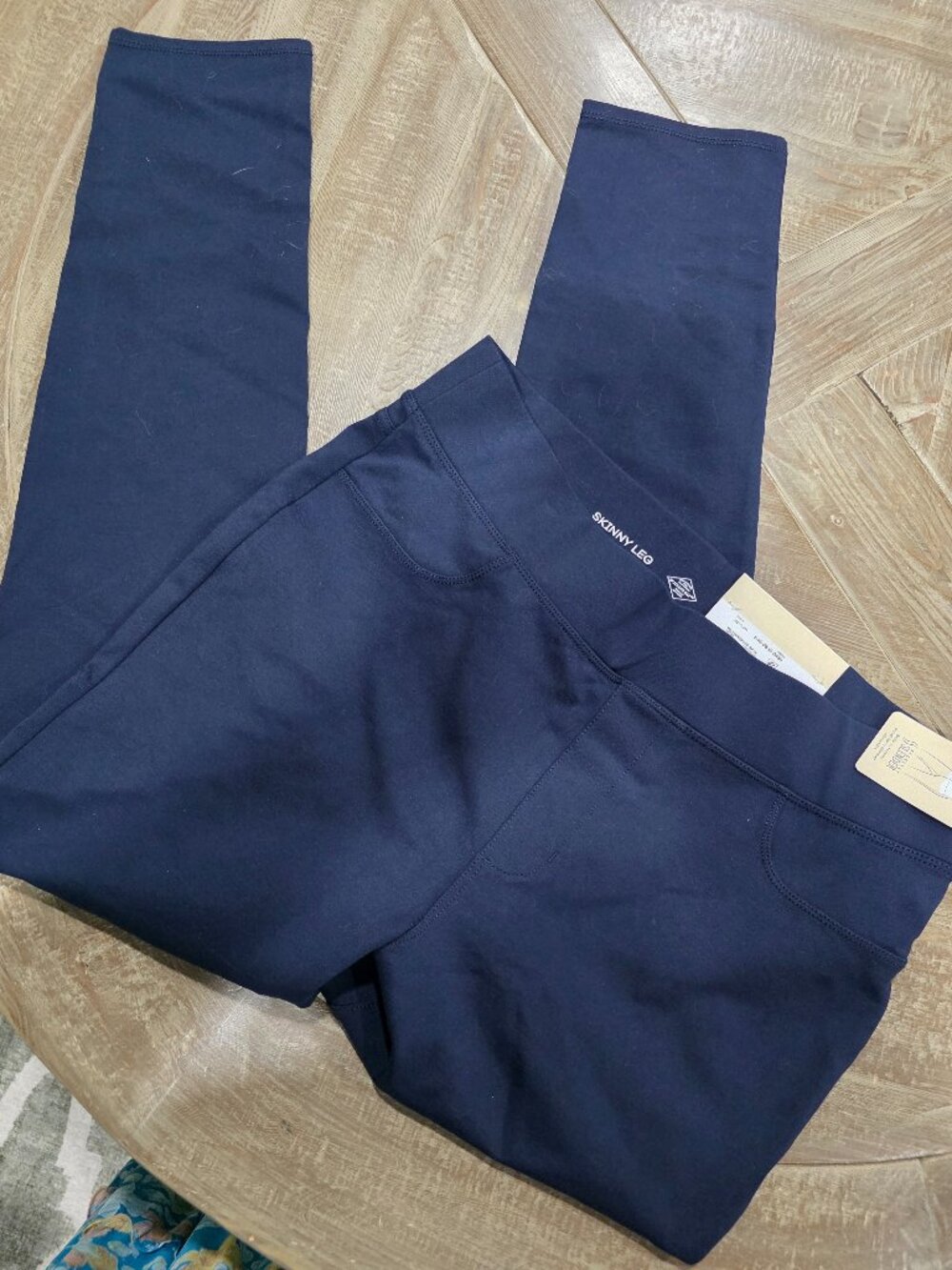 St John's Bay Navy Comfort Stretch Leggings Mid-Rise Sz L NWT